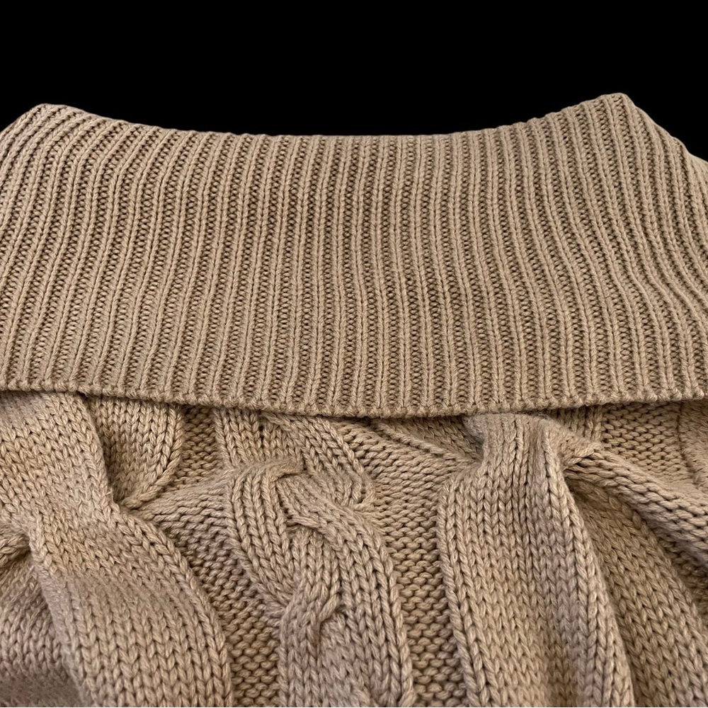 Romeo & Juliet Couture Sweater Dress - Picture 7 of 11